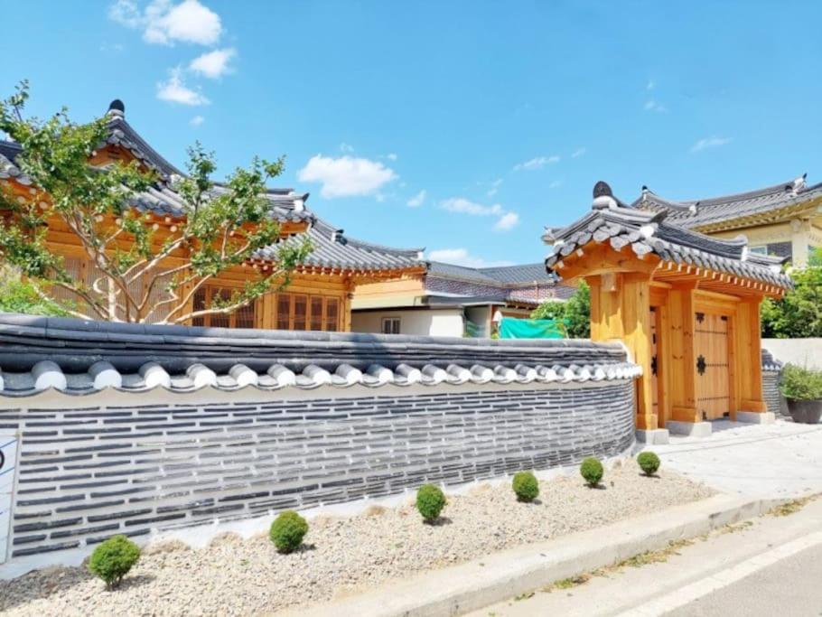 Gyeongju Hanok Sohwa Bagian luar foto